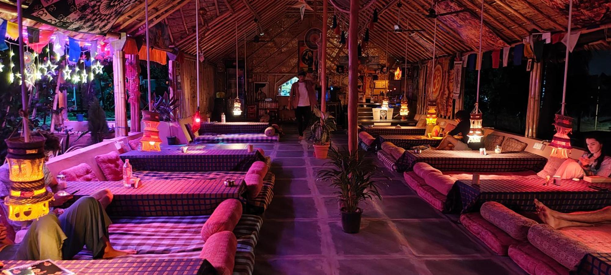 Om Shanti Om Home Stay & Cafe Hampi Buitenkant foto